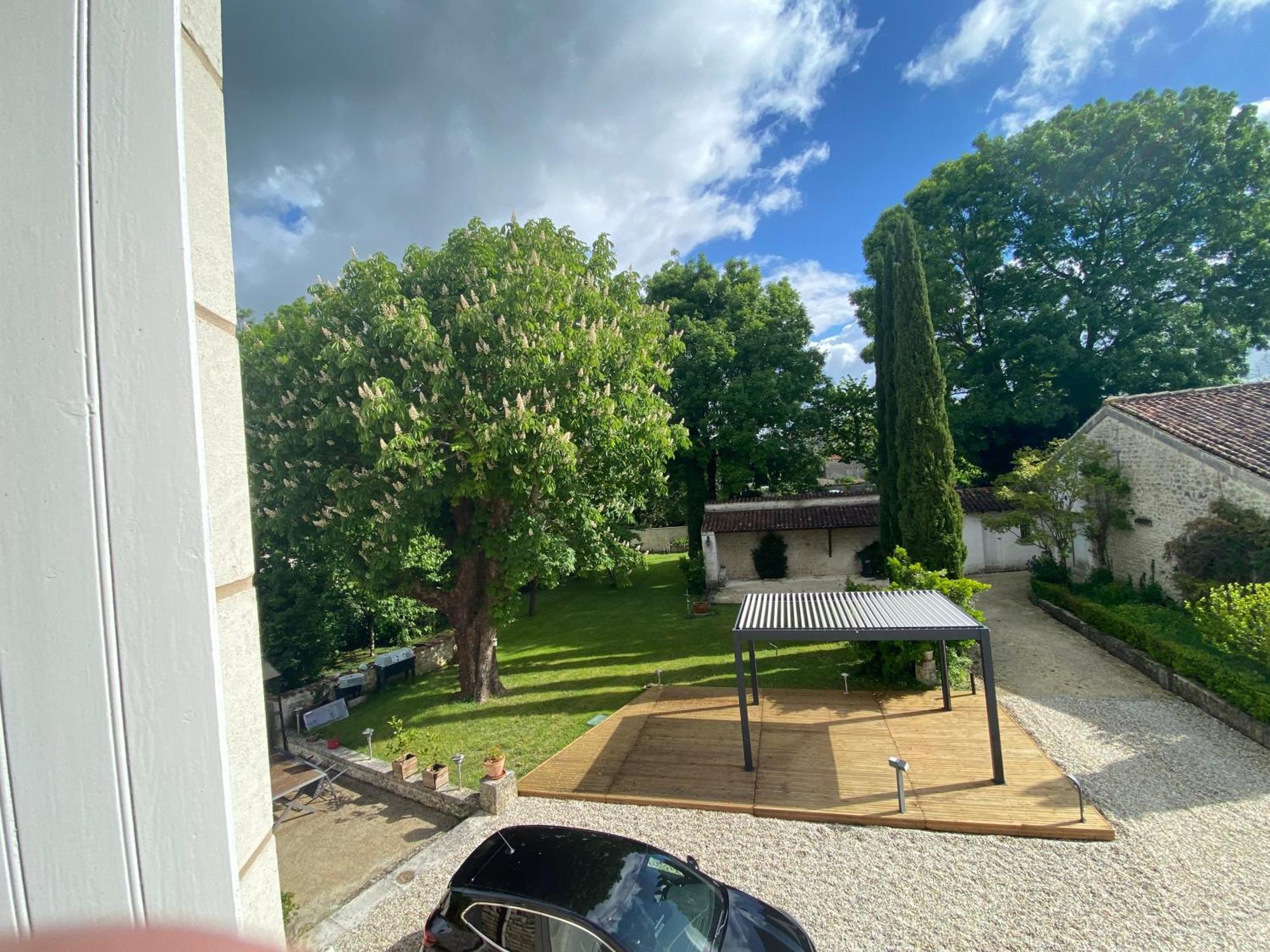 Domaine De La Perthuiserie Saint-Porchaire Exterior photo